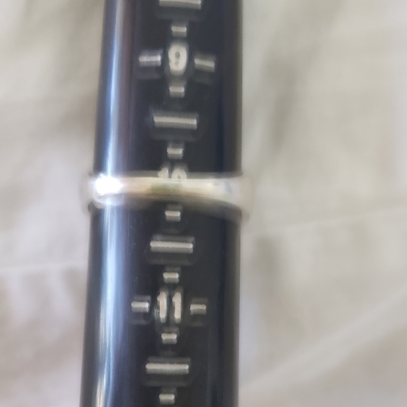 Size 10, 14K White Gold Blue Sapphire & Diamond Ring, Excellent pre-owned condit - Picture 7 of 8